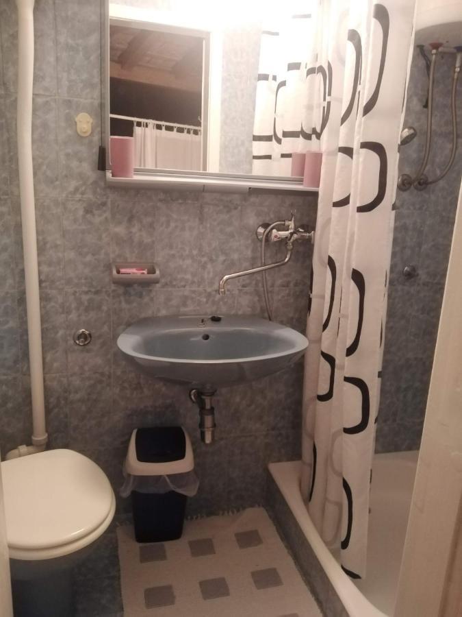 Apartment Nada Povlja  Eksteriør bilde