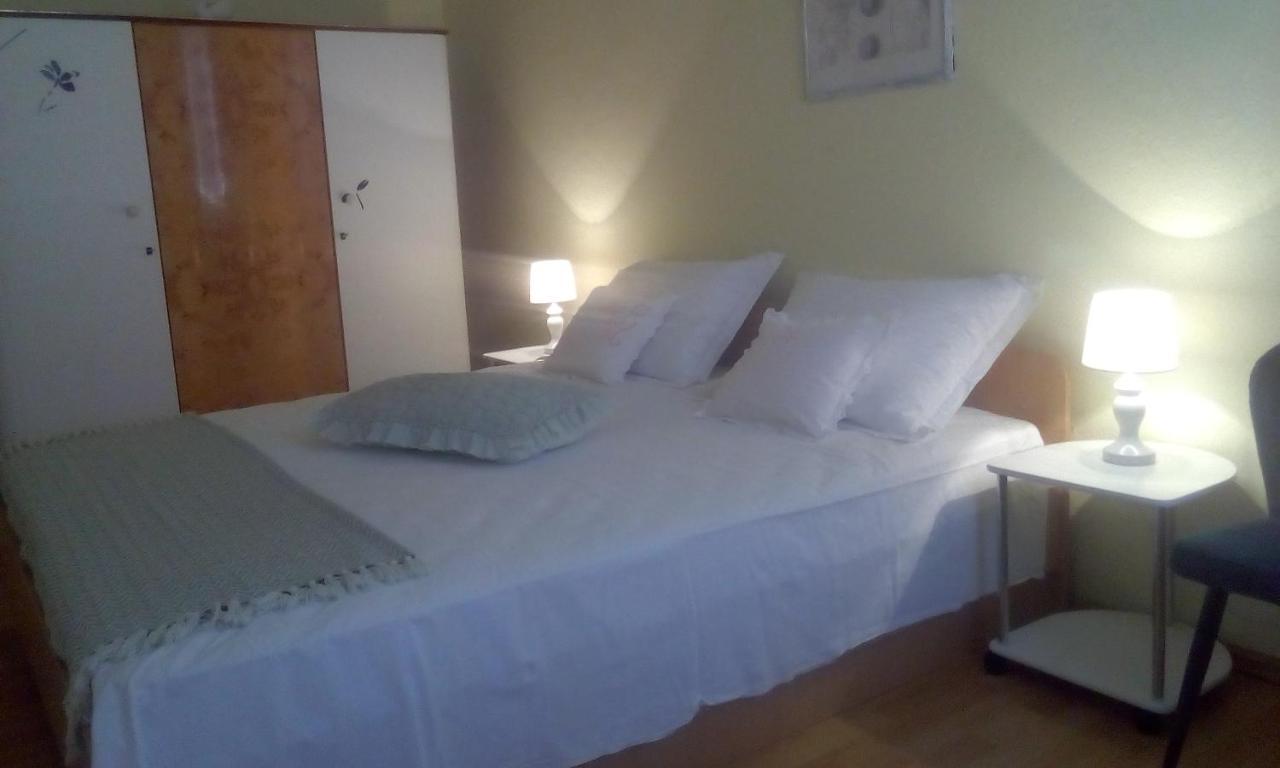 Apartment Nada Povlja  Eksteriør bilde